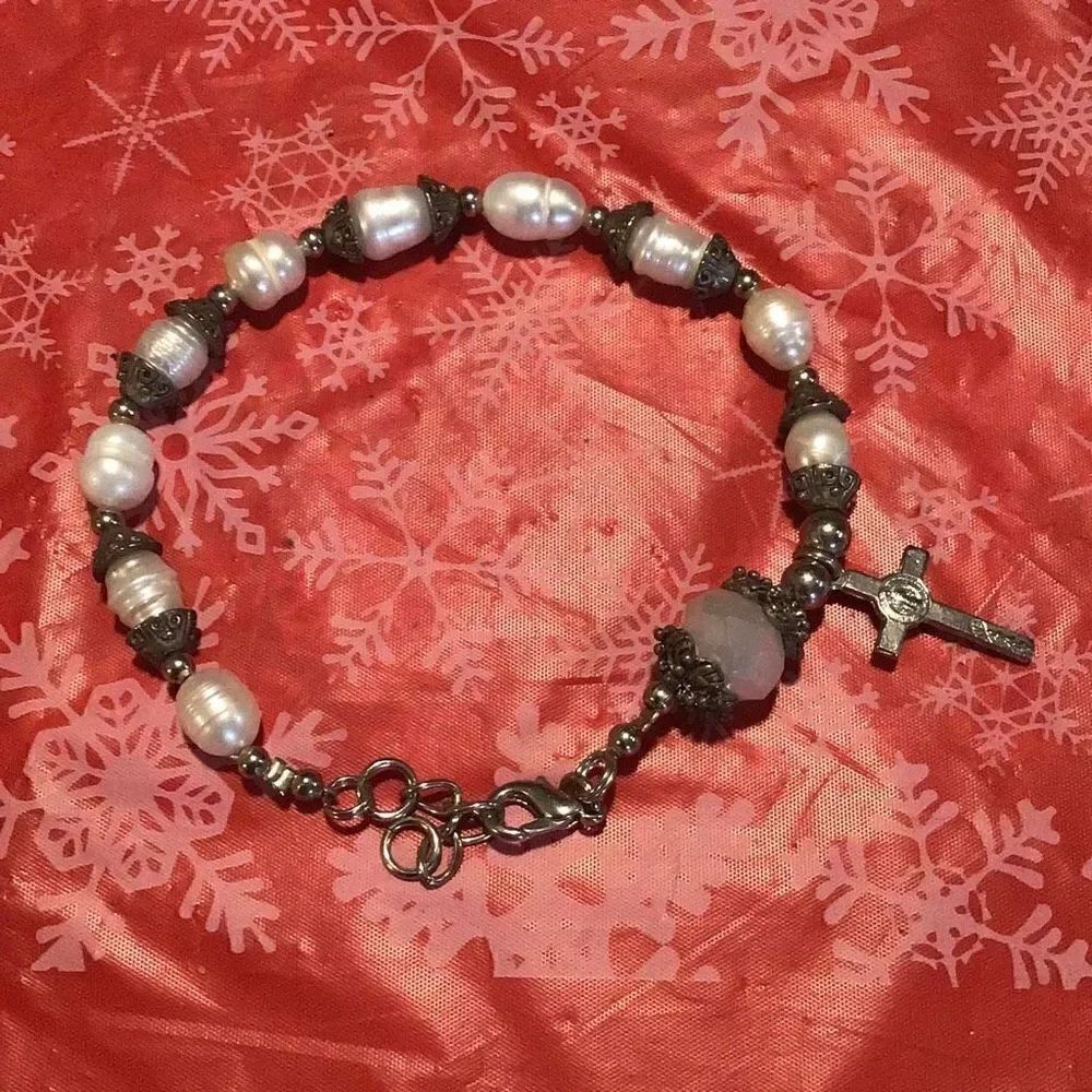 Vintage pearl and silver cross bracelet